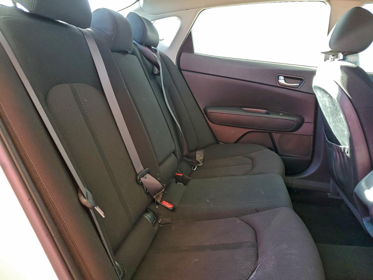 2018 KIA OPTIMA LX photo 19