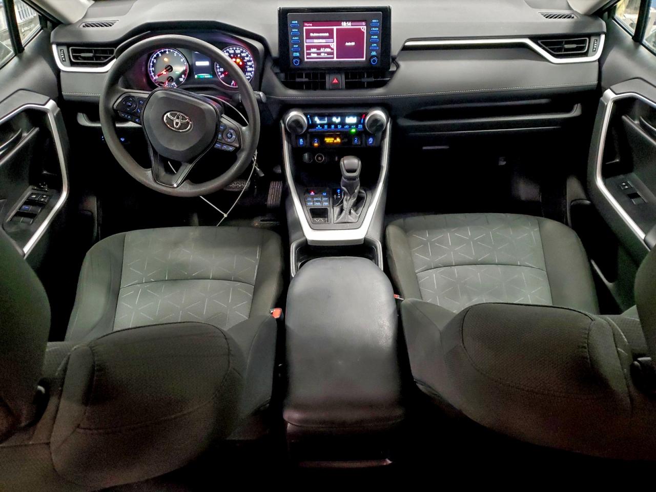 2021 TOYOTA RAV4 LE photo 15