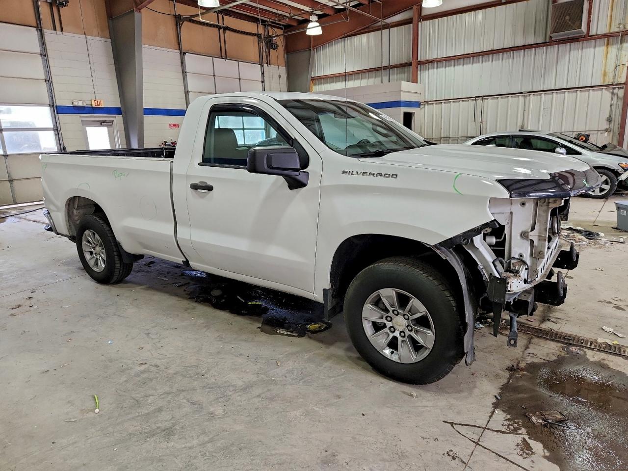 2020 CHEVROLET SILVERADO C1500 photo 4