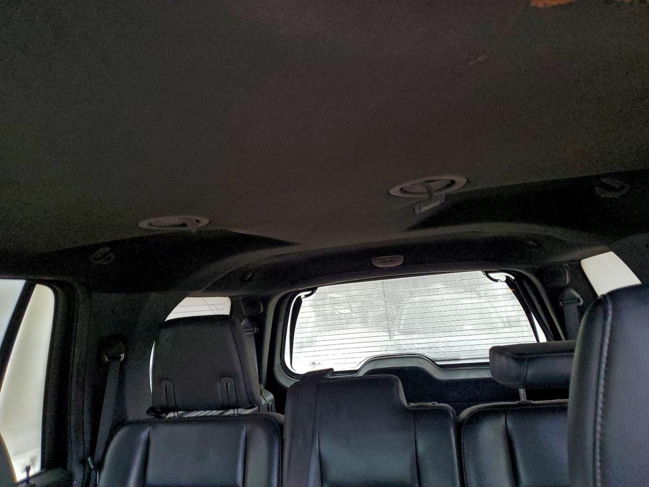 2017 FORD EXPEDITION XLT photo 19