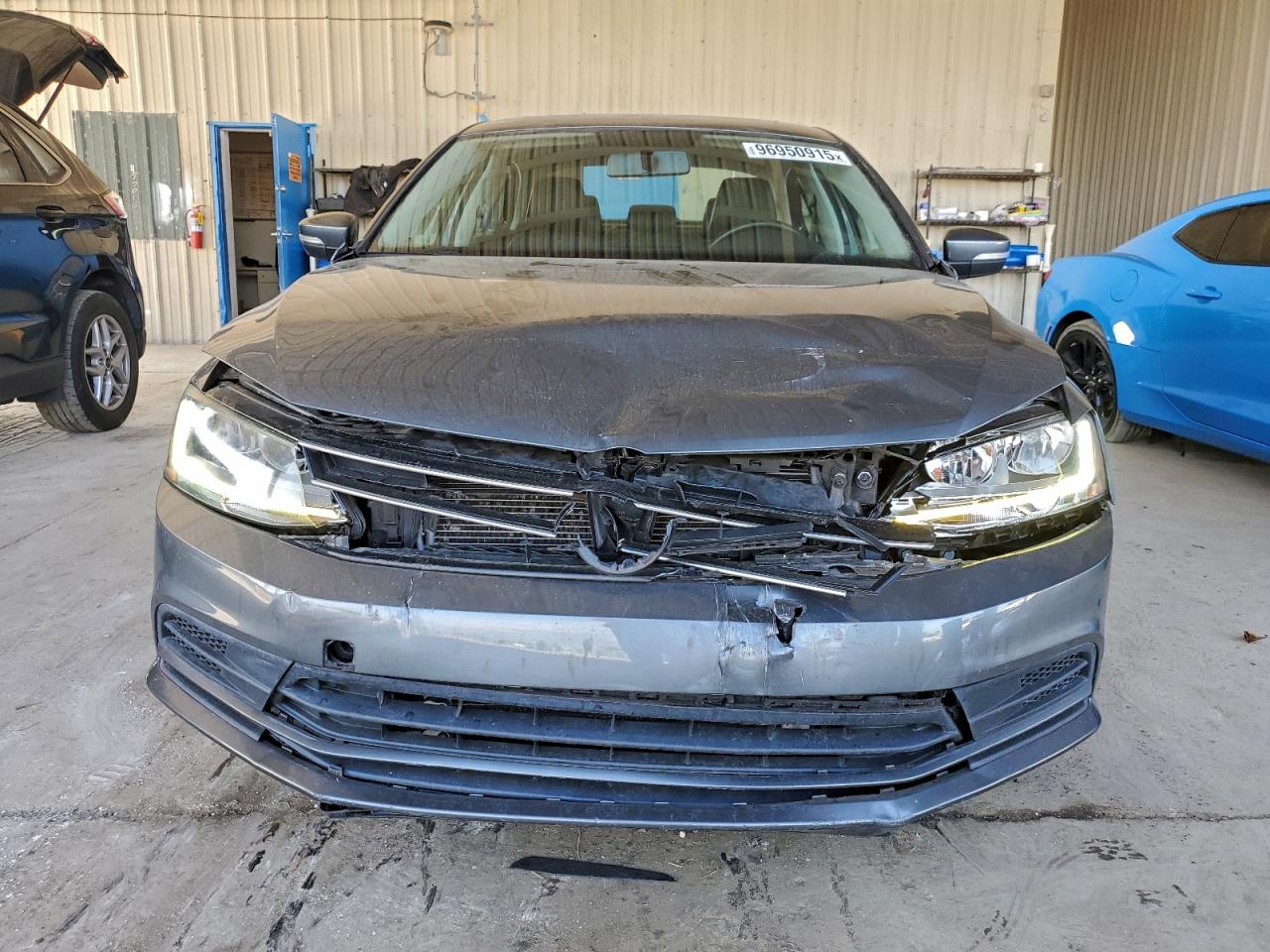 2017 VOLKSWAGEN JETTA SE photo 9