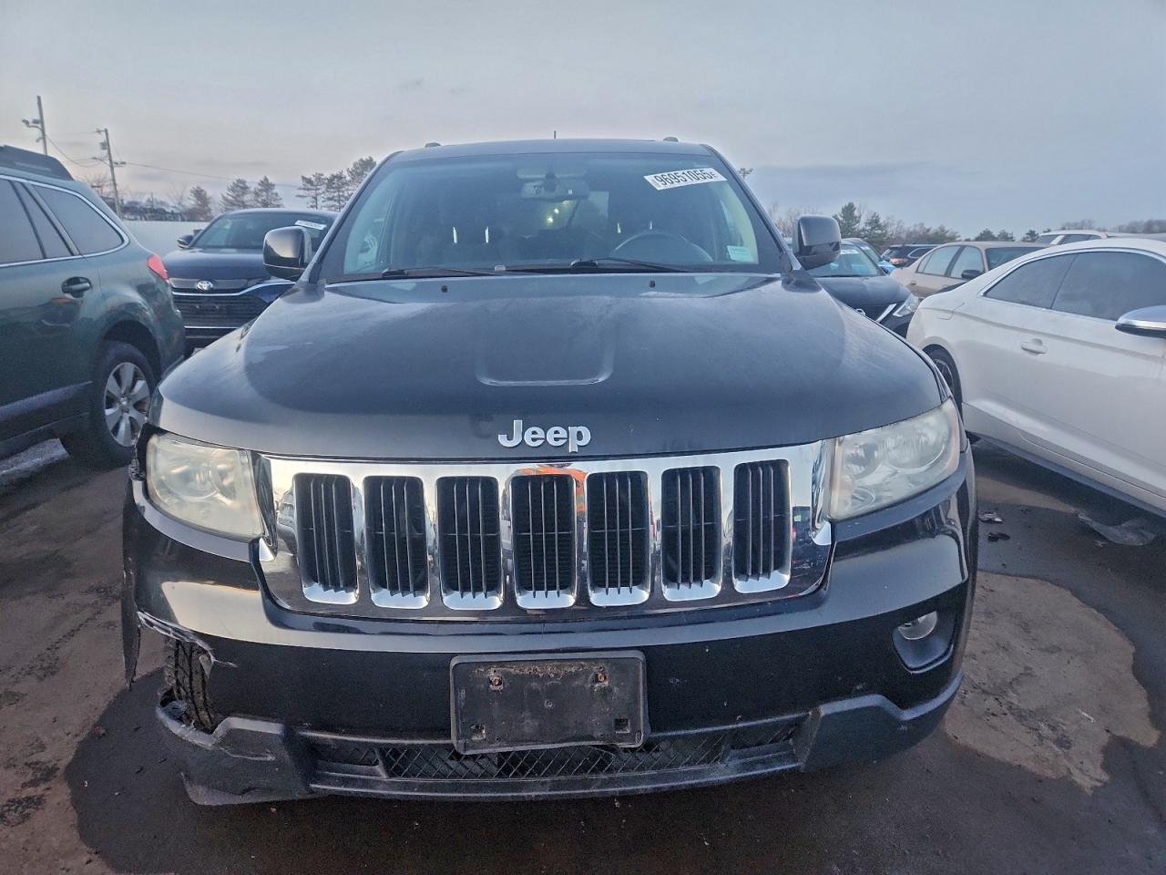 2011 JEEP GRAND CHEROKEE LAREDO photo 5