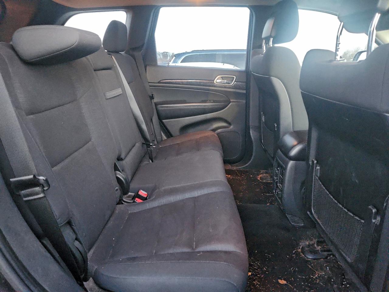 2011 JEEP GRAND CHEROKEE LAREDO photo 11