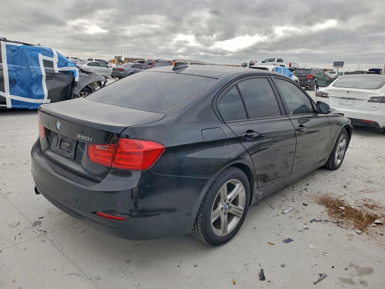 2015 BMW 320 I photo 3
