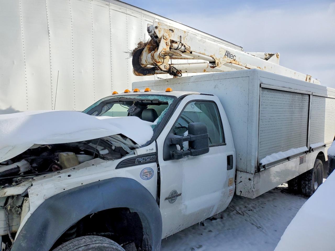 2015 FORD F550 SUPER DUTY BUCKET TRUCK photo 2