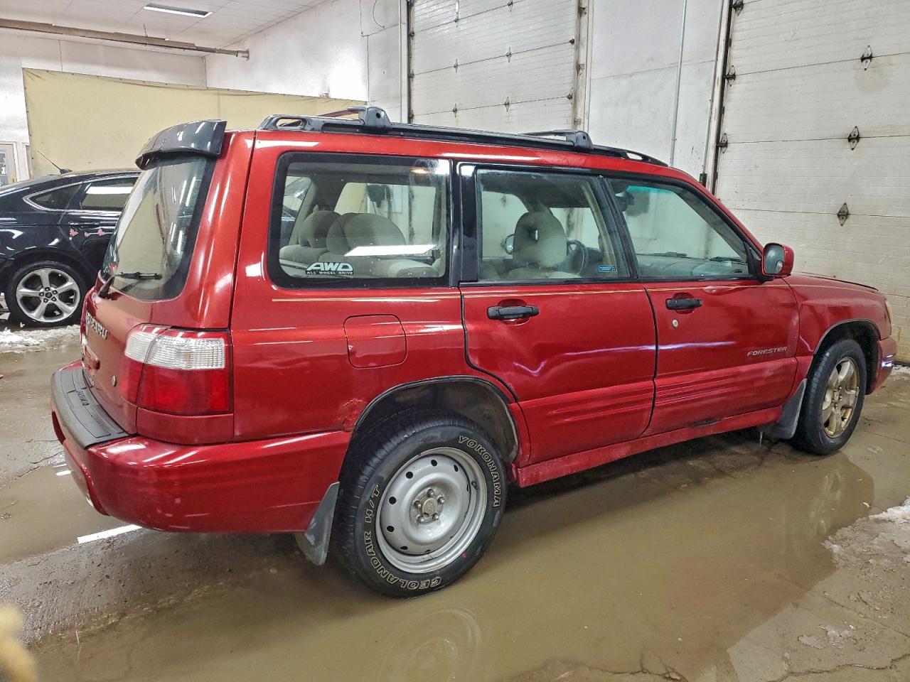 2002 SUBARU FORESTER S photo 3