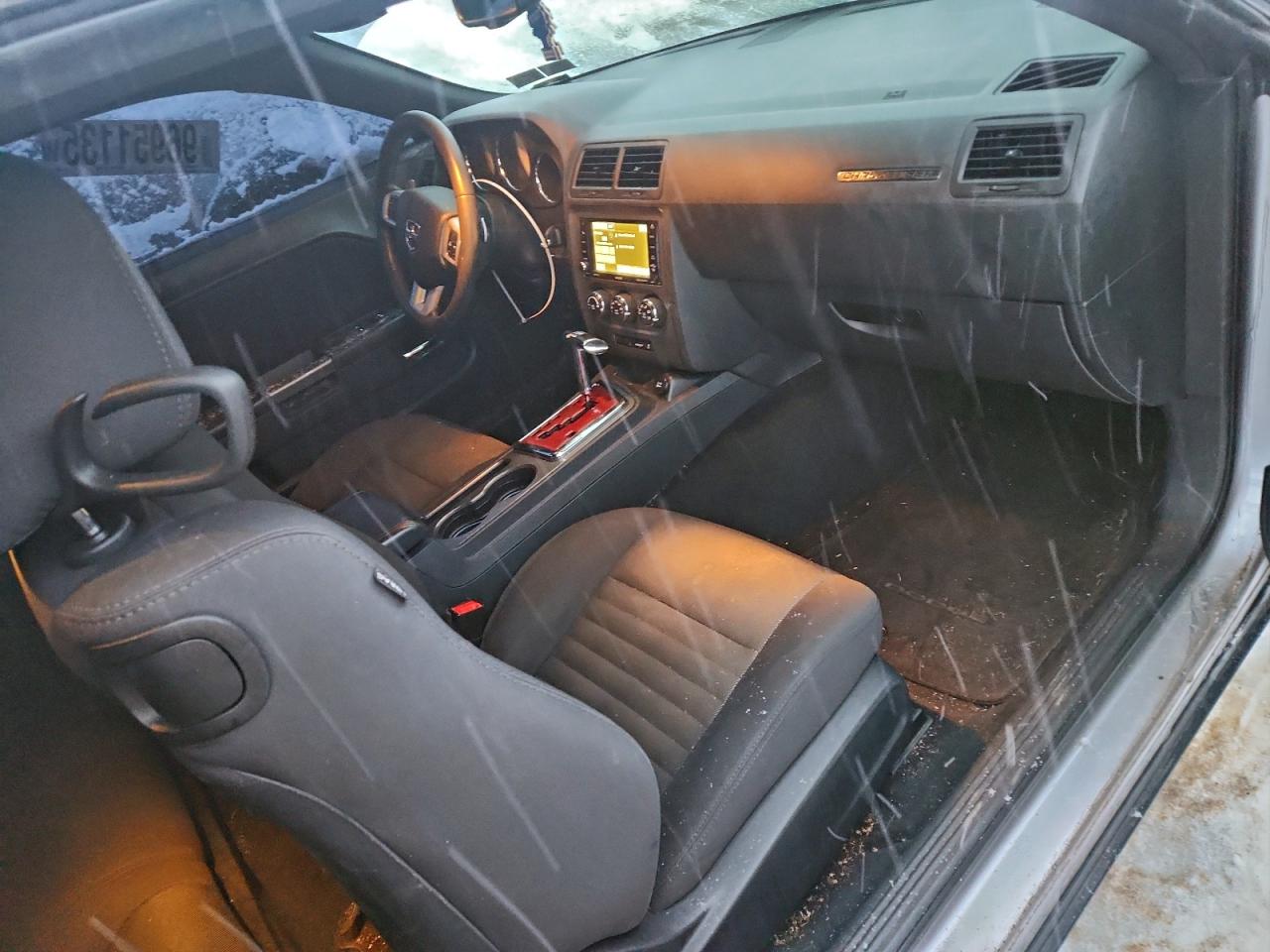 2013 DODGE CHALLENGER R/T photo 8