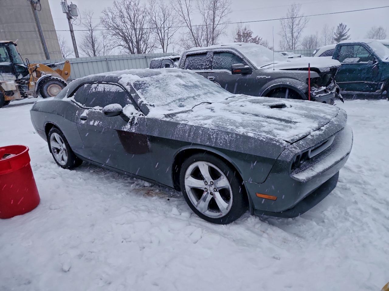 2013 DODGE CHALLENGER R/T photo 4