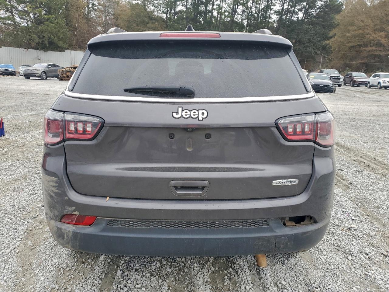 2019 JEEP COMPASS LATITUDE photo 6