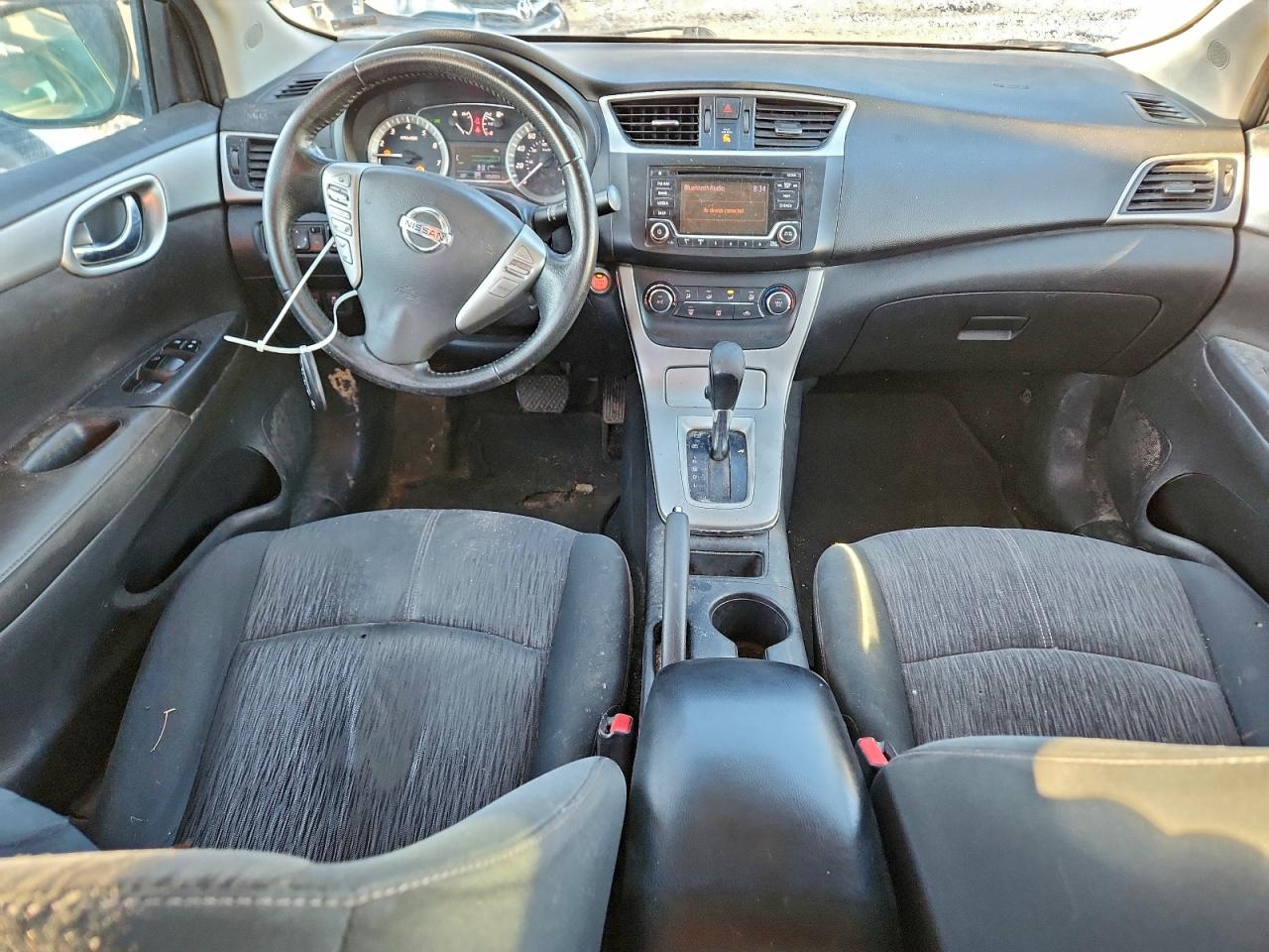 2015 NISSAN SENTRA S photo 8