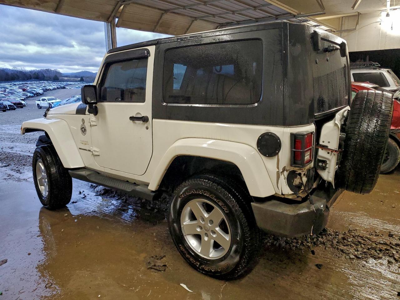 2010 JEEP WRANGLER SAHARA photo 4