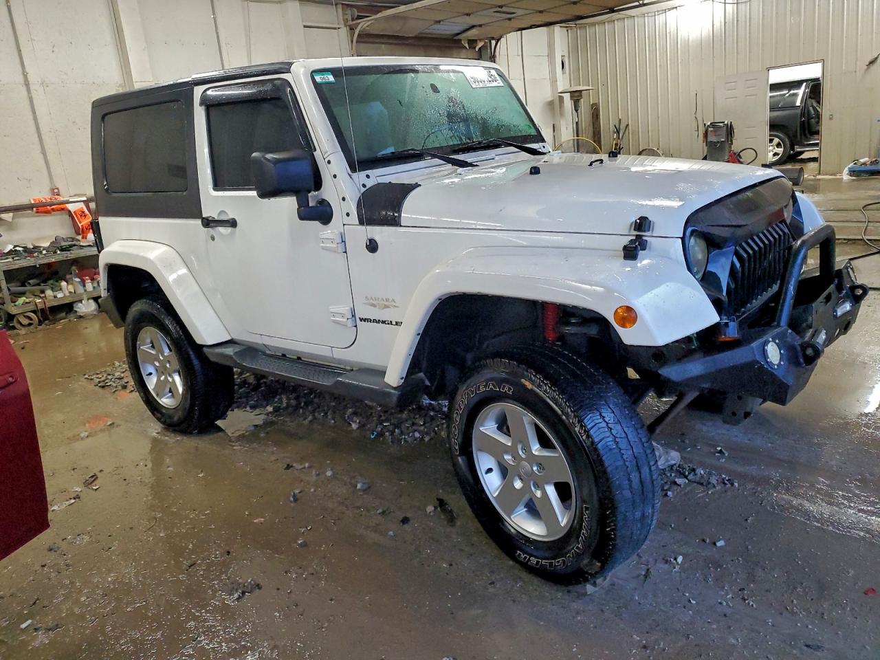 2010 JEEP WRANGLER SAHARA photo 10