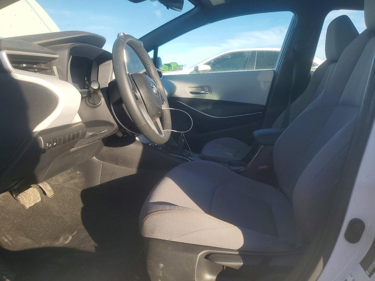 2025 TOYOTA COROLLA FX photo 13