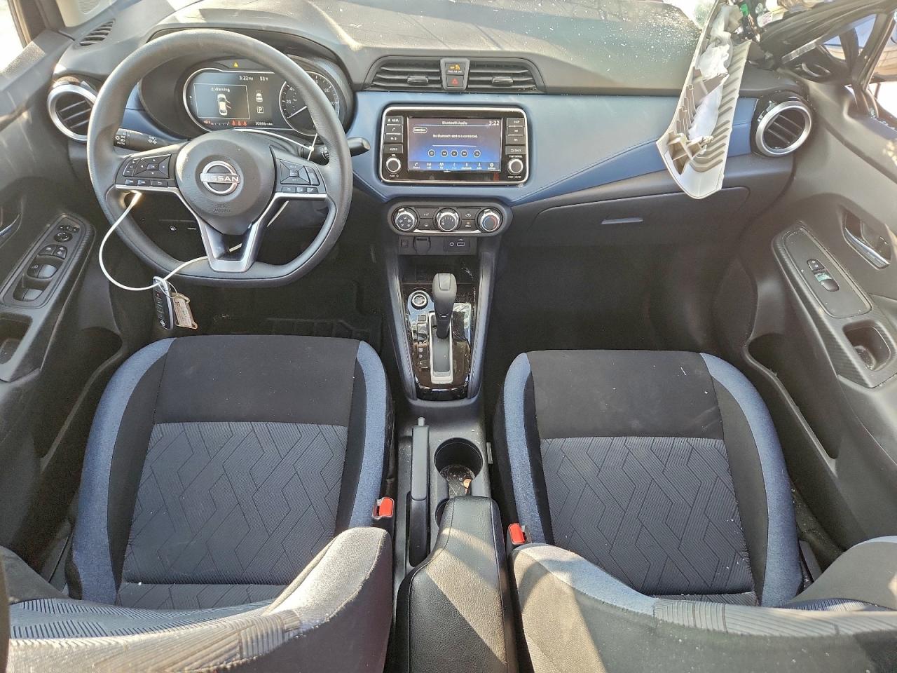 2025 NISSAN VERSA SV photo 15