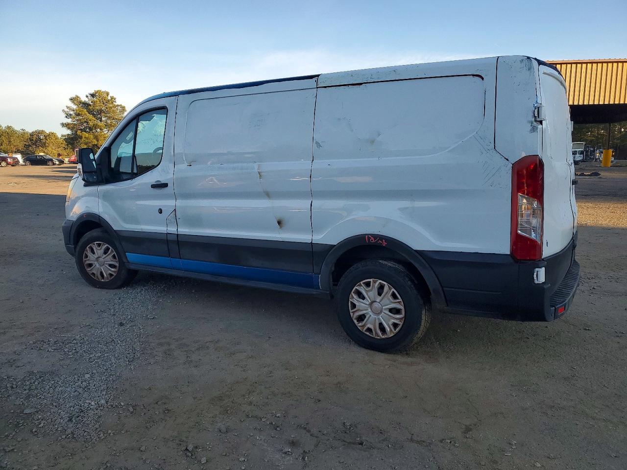 2020 FORD TRANSIT T-150 photo 3