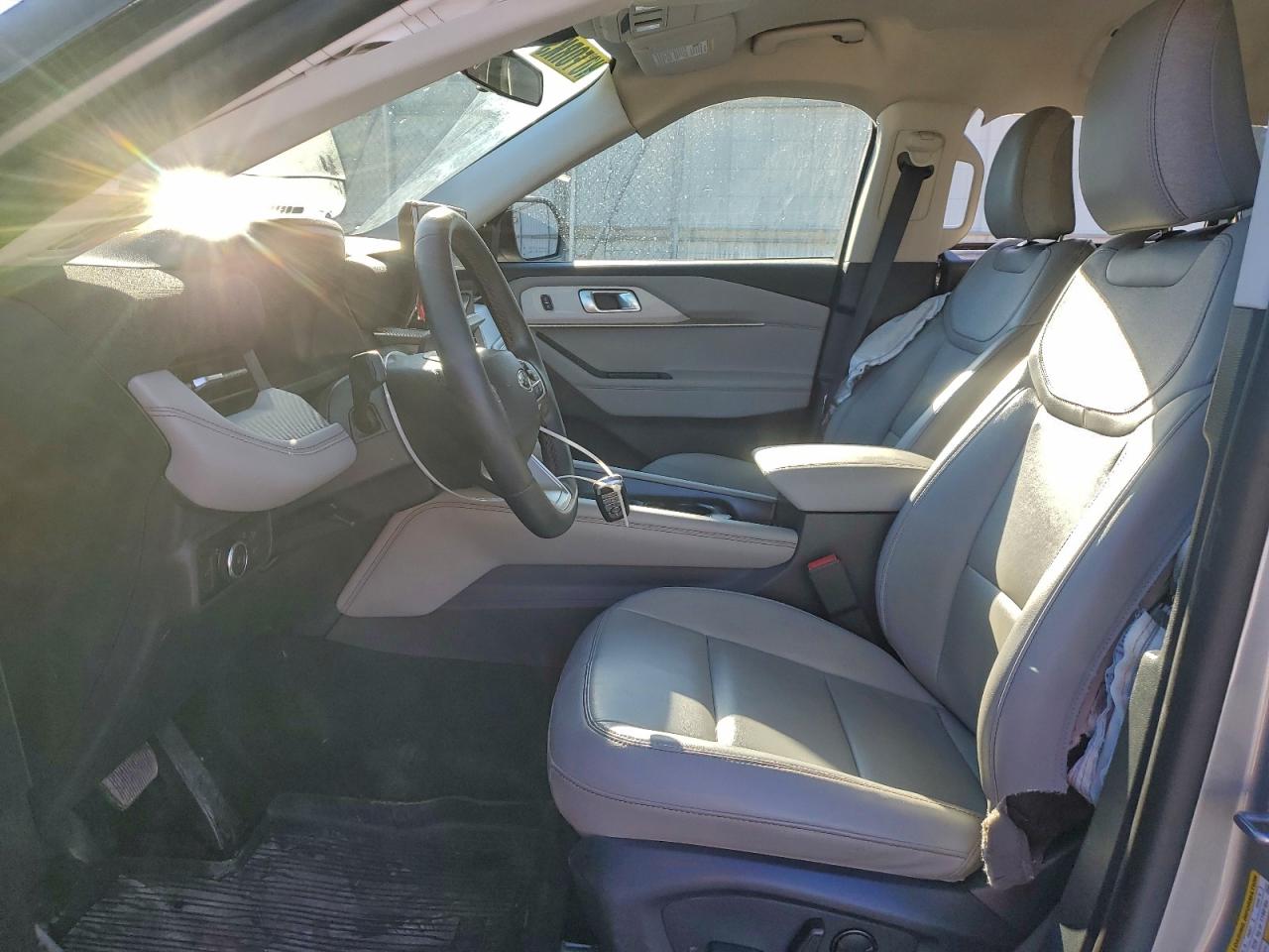 2025 FORD EXPLORER ACTIVE photo 7