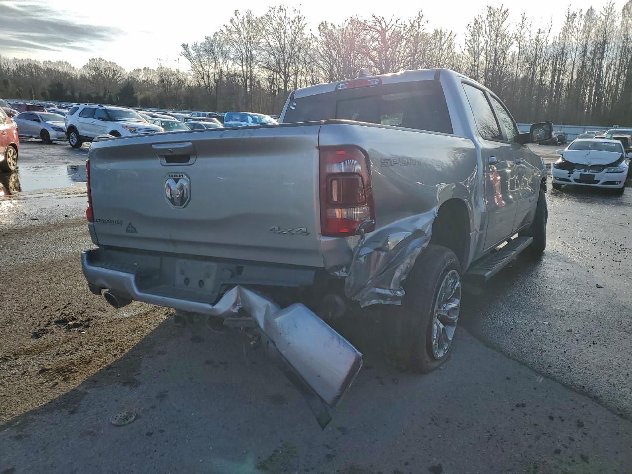 2023 RAM 1500 LARAMIE photo 3