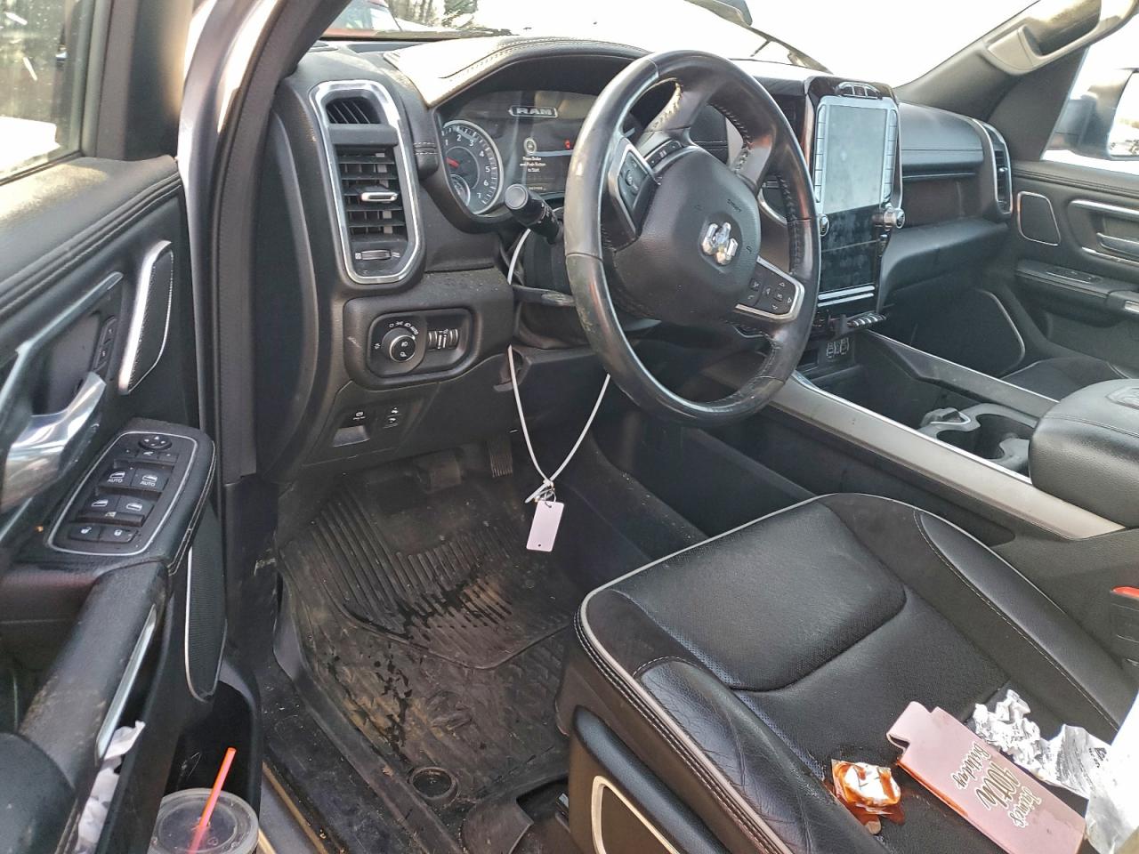 2023 RAM 1500 LARAMIE photo 8