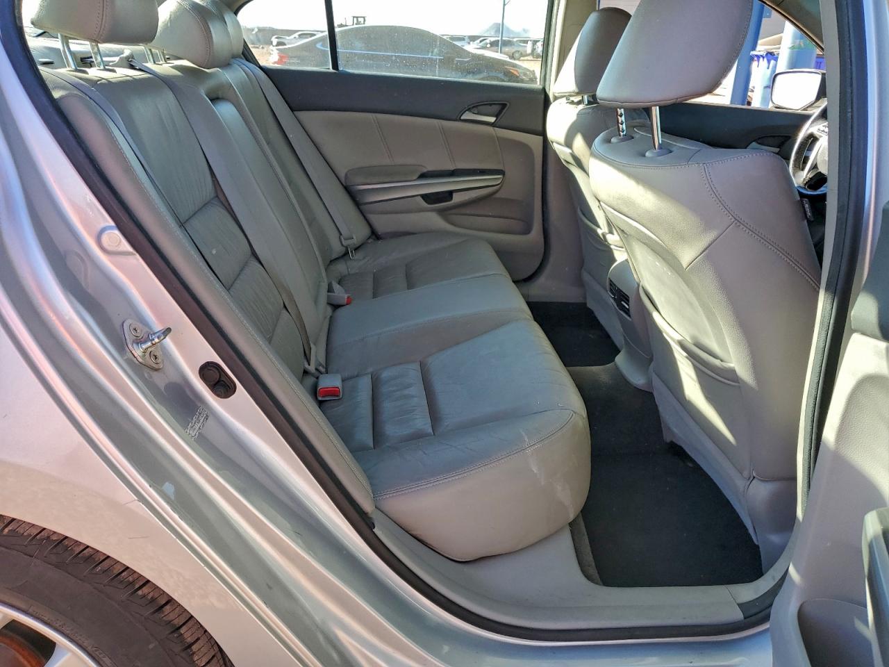 2010 HONDA ACCORD EXL photo 10