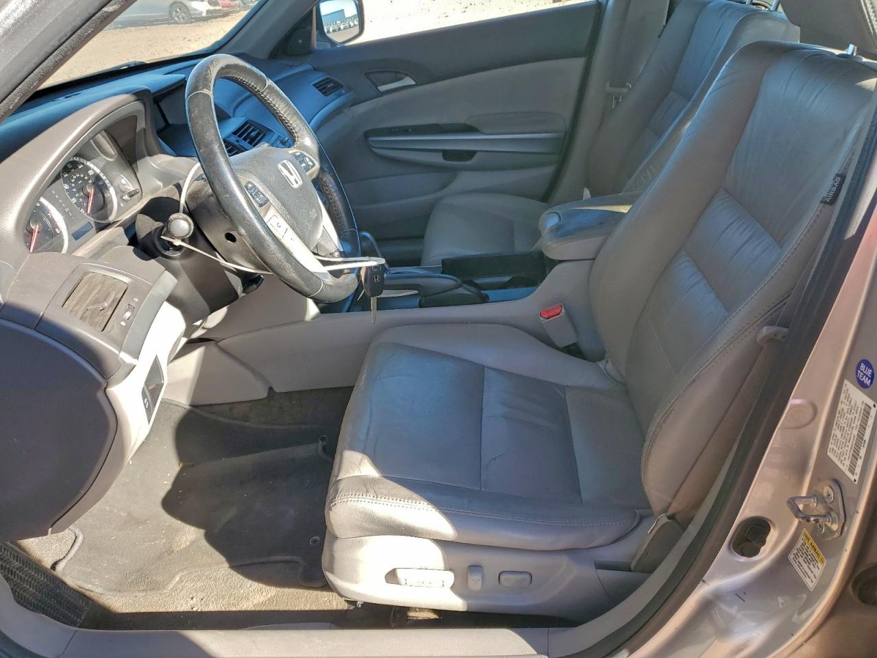2010 HONDA ACCORD EXL photo 7