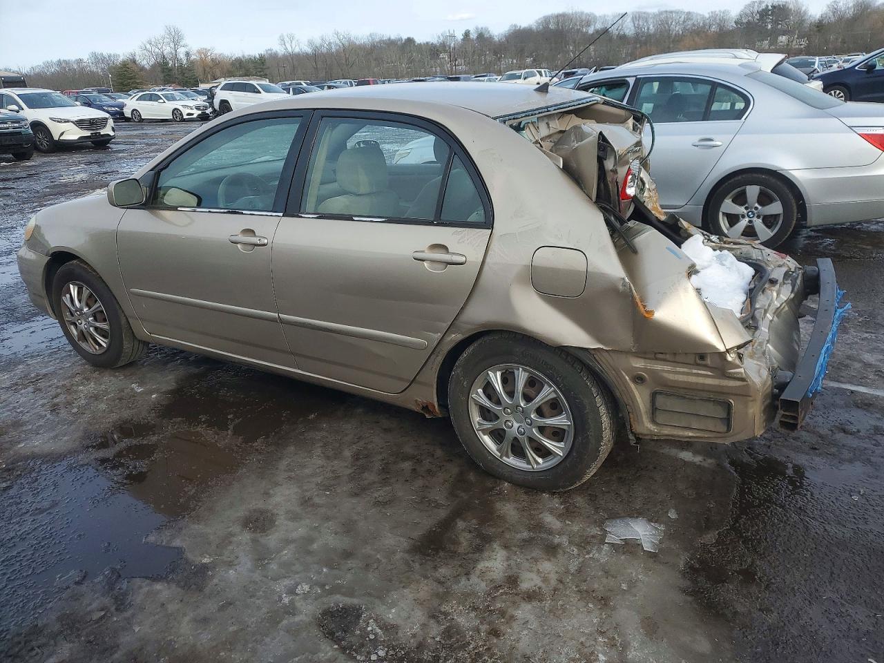 2005 TOYOTA COROLLA CE photo 2