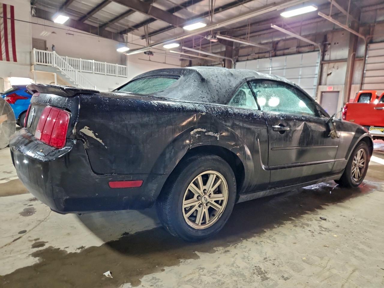 2007 FORD MUSTANG photo 5