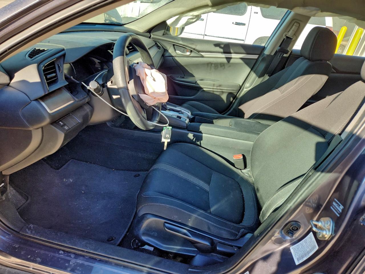 2017 HONDA CIVIC LX photo 7