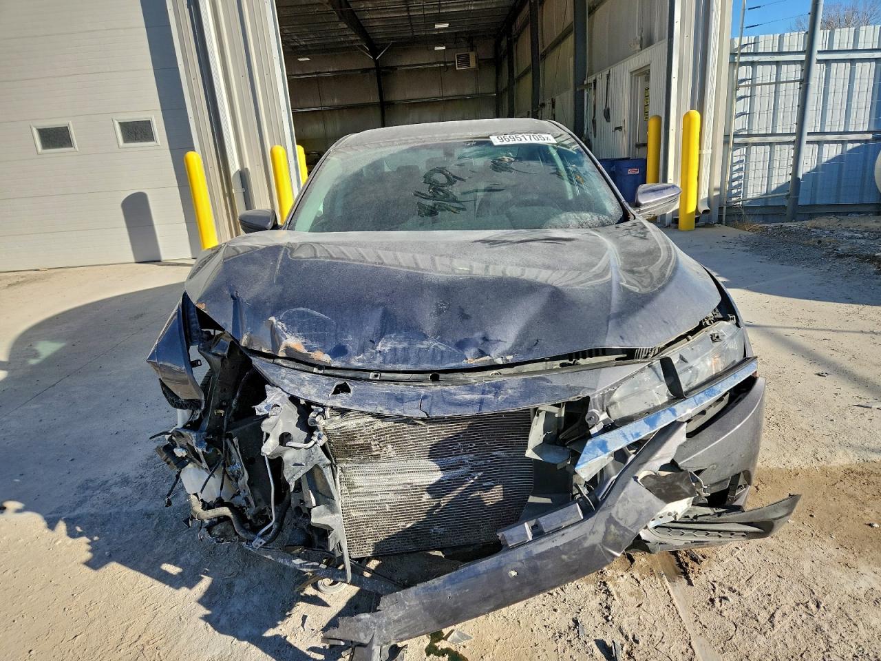 2017 HONDA CIVIC LX photo 5