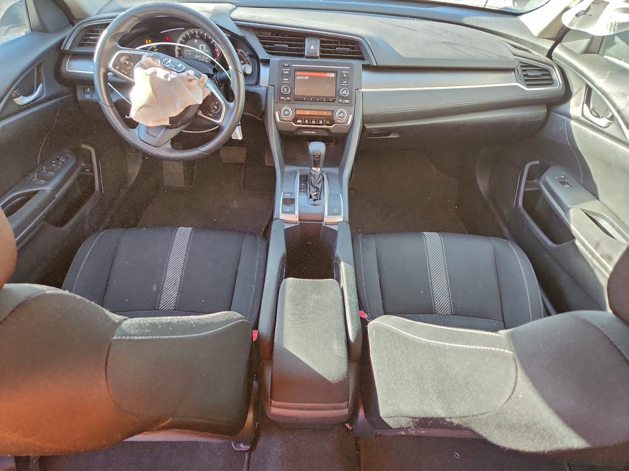 2017 HONDA CIVIC LX photo 8