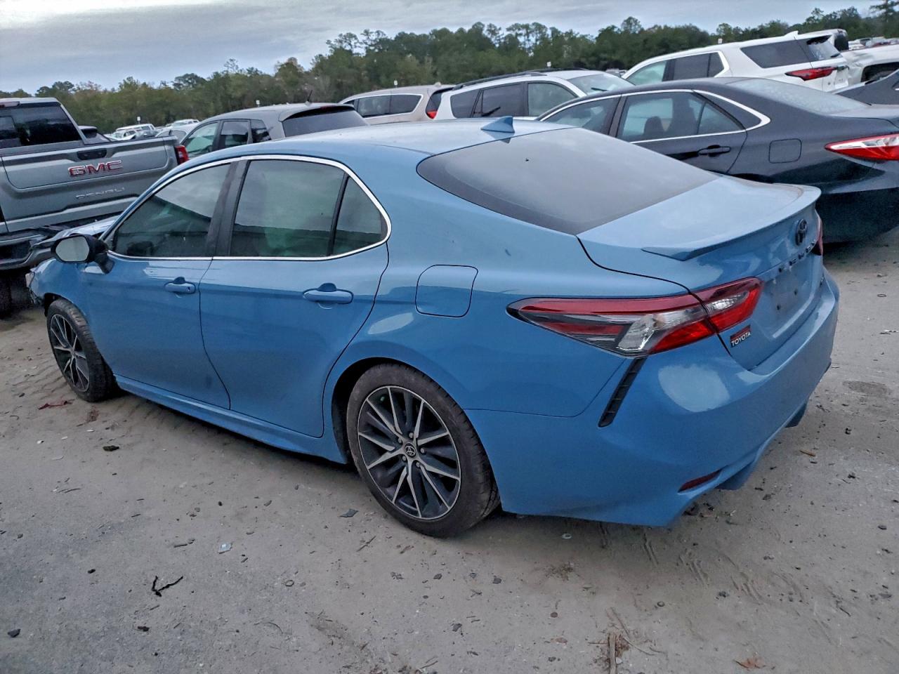 2023 TOYOTA CAMRY SE NIGHT SHADE photo 2