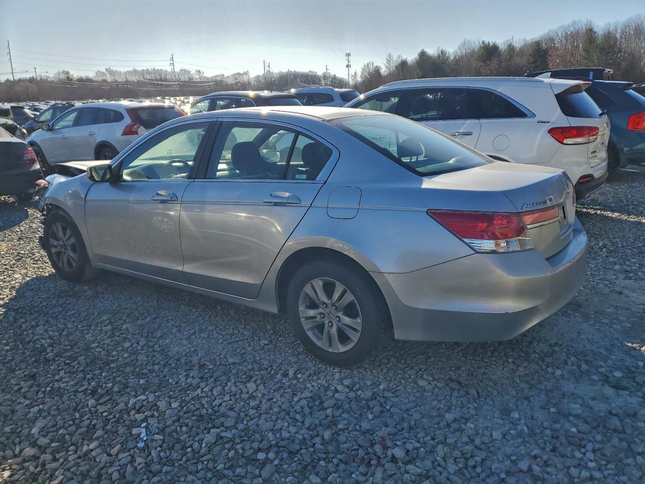 2011 HONDA ACCORD SE photo 2