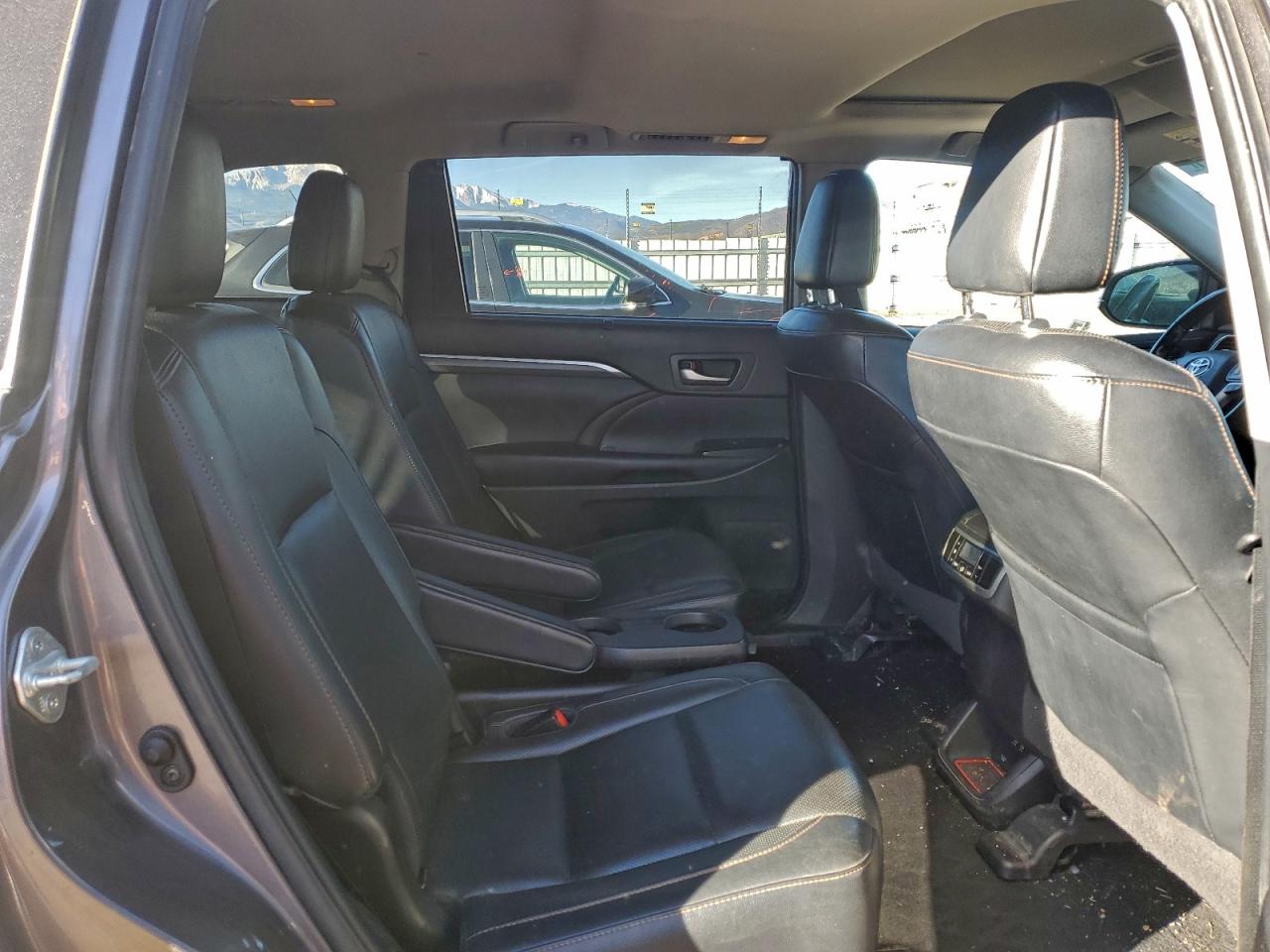 2019 TOYOTA HIGHLANDER LIMITED photo 19