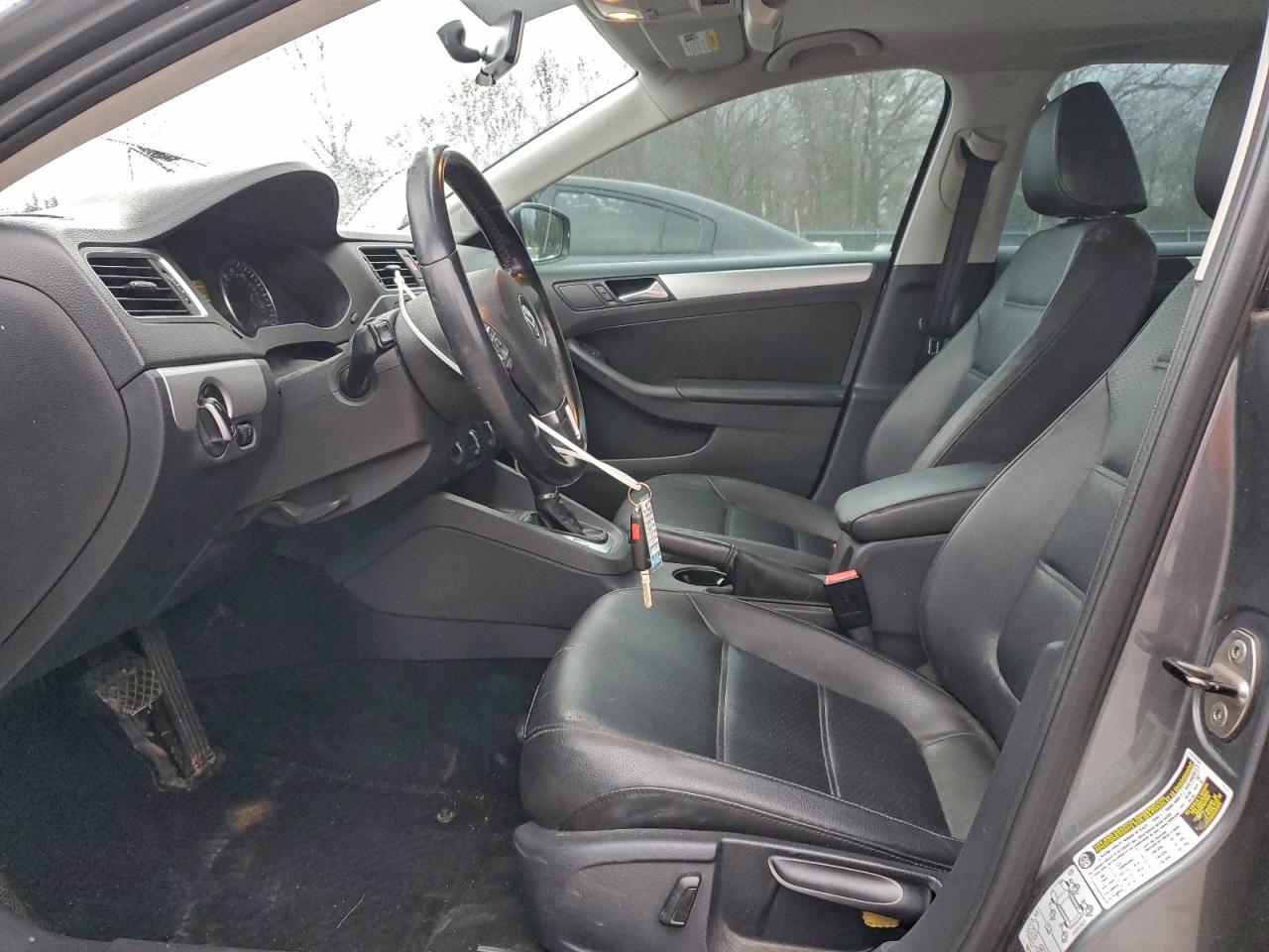 2014 VOLKSWAGEN JETTA SE photo 13