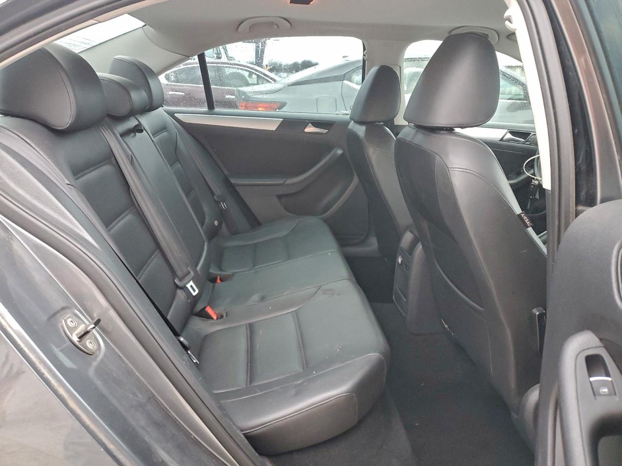 2014 VOLKSWAGEN JETTA SE photo 19