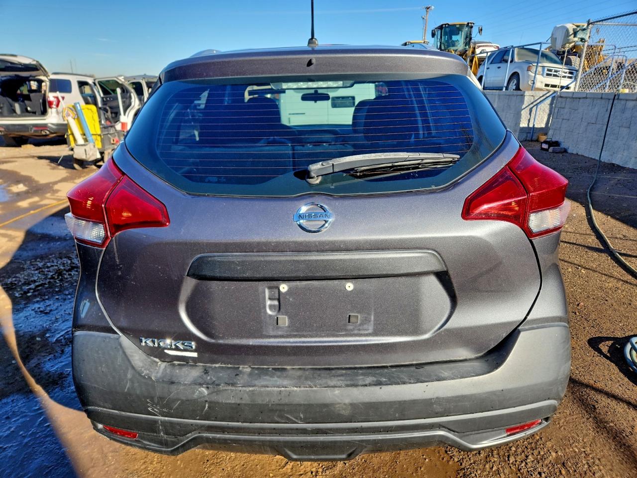 2019 NISSAN KICKS S photo 11