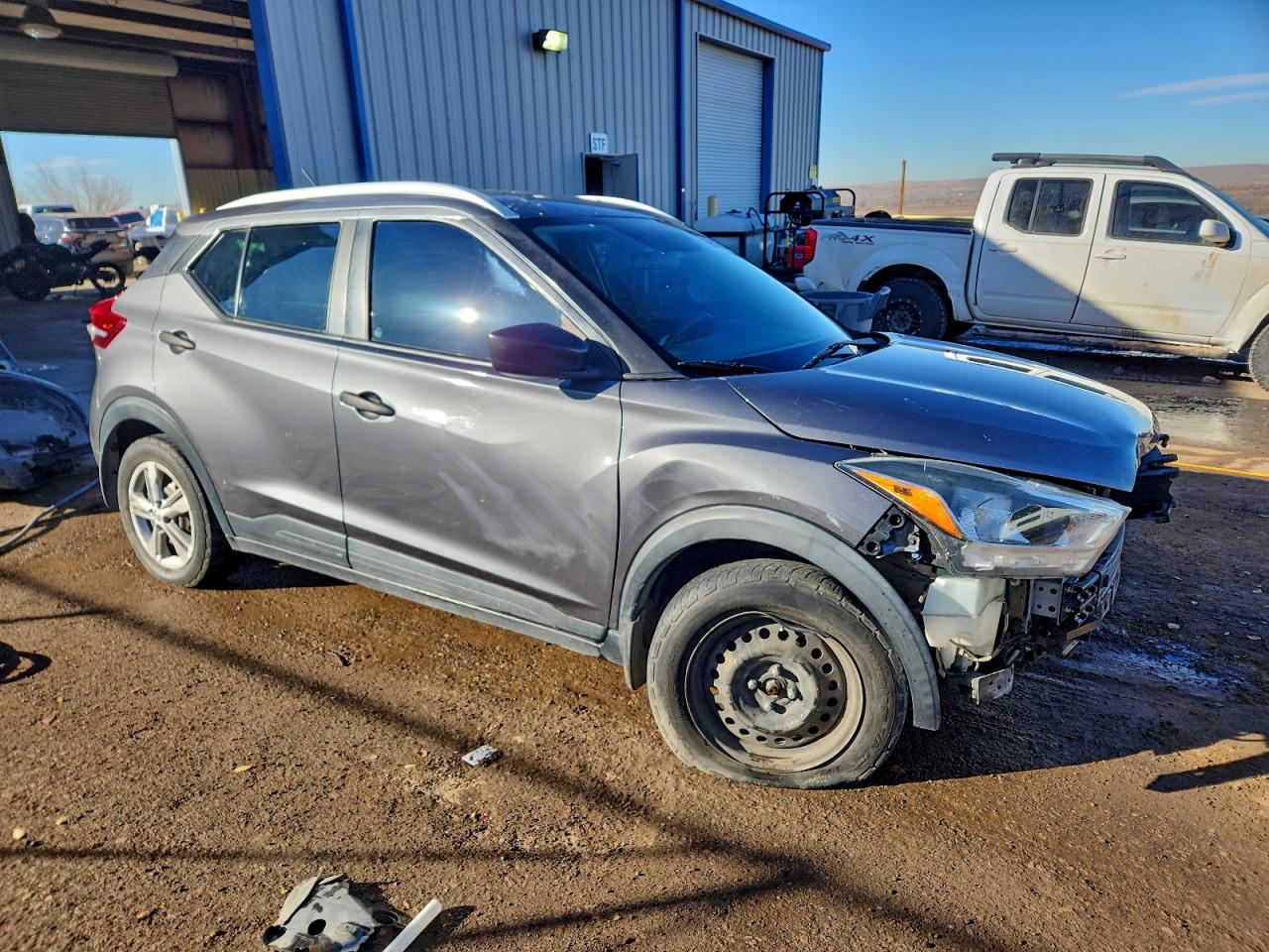2019 NISSAN KICKS S photo 7