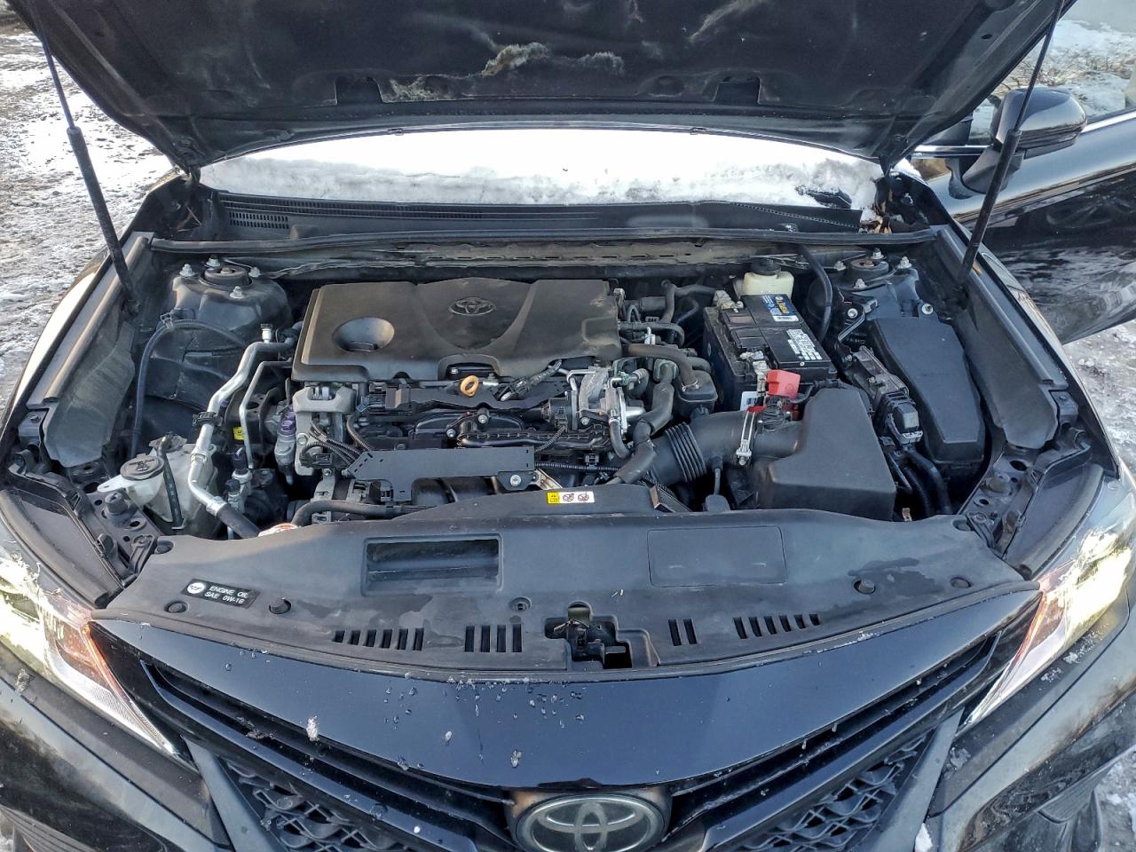 2018 TOYOTA CAMRY L photo 11