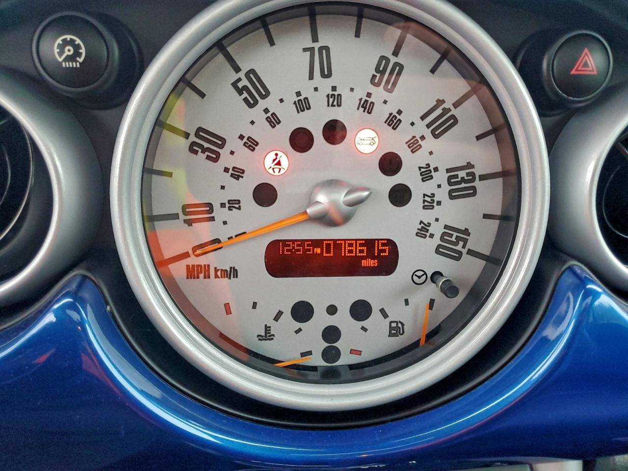 2005 MINI COOPER S photo 9