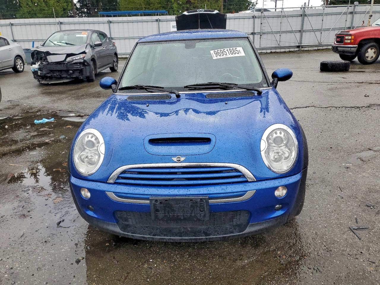 2005 MINI COOPER S photo 5