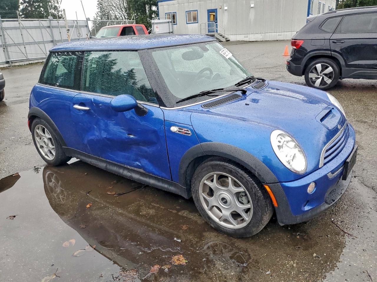 2005 MINI COOPER S photo 4
