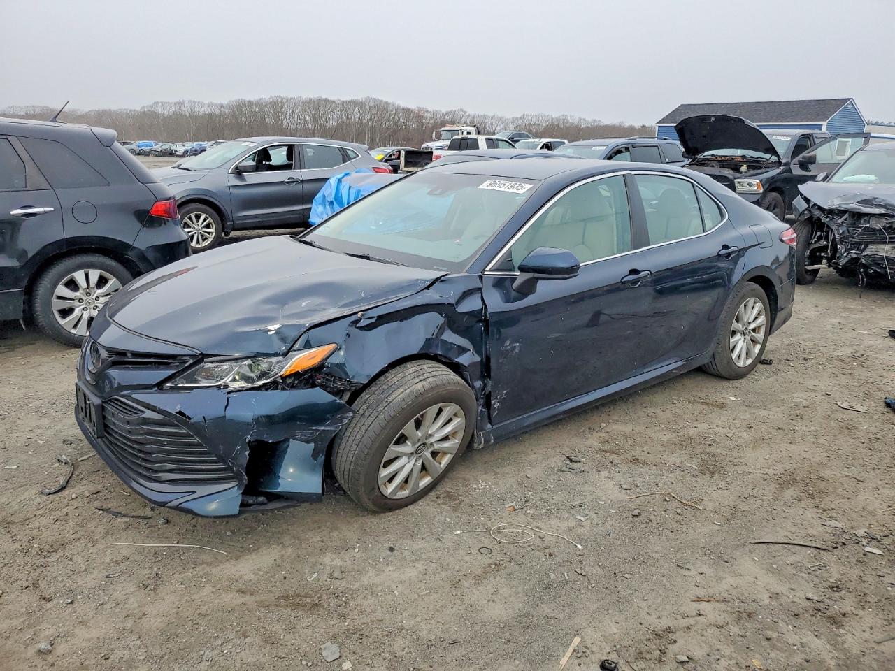 2018 TOYOTA CAMRY