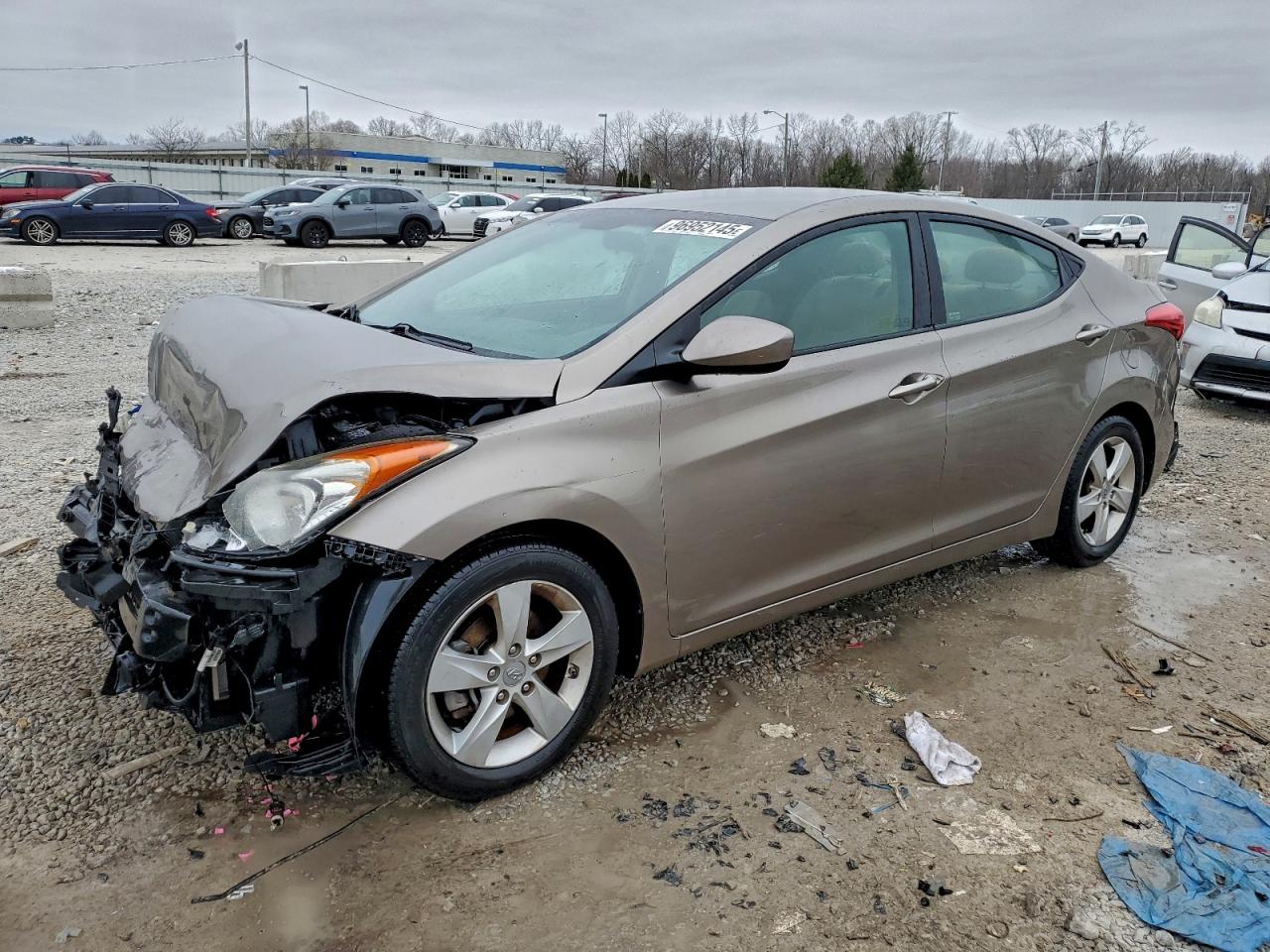 2013 HYUNDAI ELANTRA