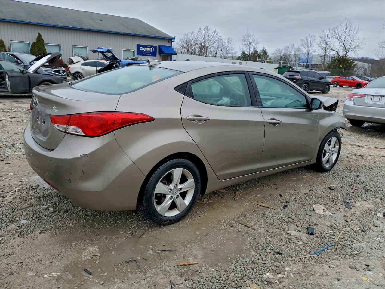 2013 HYUNDAI ELANTRA GLS photo 7