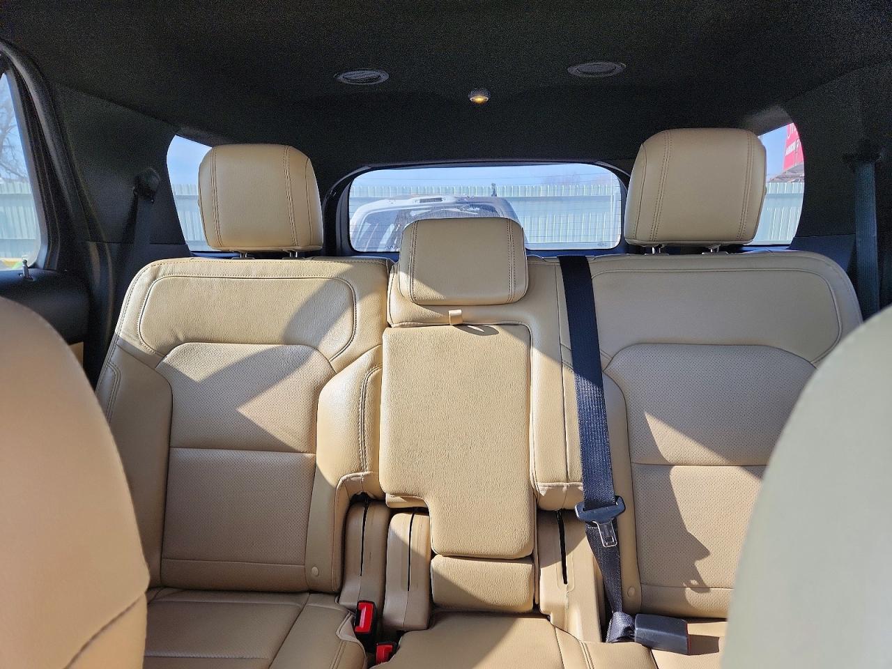 2017 FORD EXPLORER LIMITED photo 28