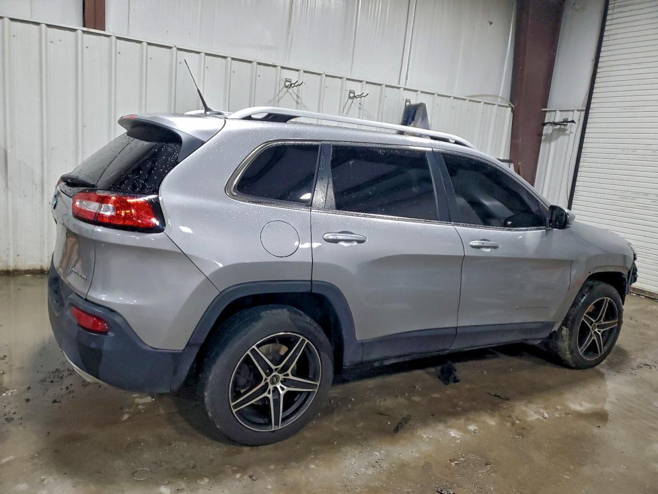 2015 JEEP CHEROKEE LIMITED photo 5