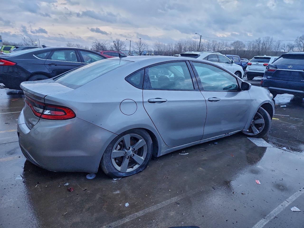 2015 DODGE DART SXT photo 3