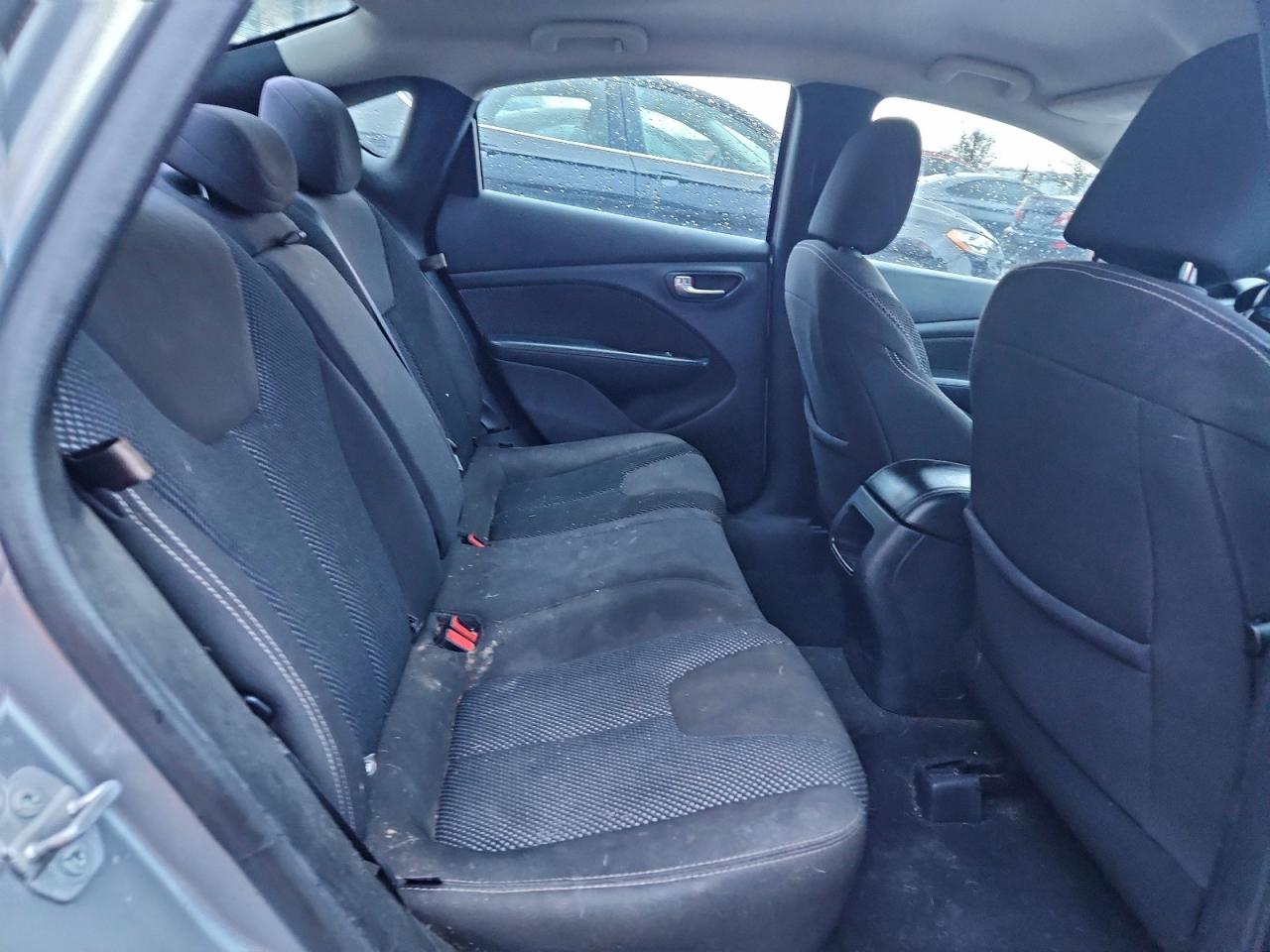 2015 DODGE DART SXT photo 10