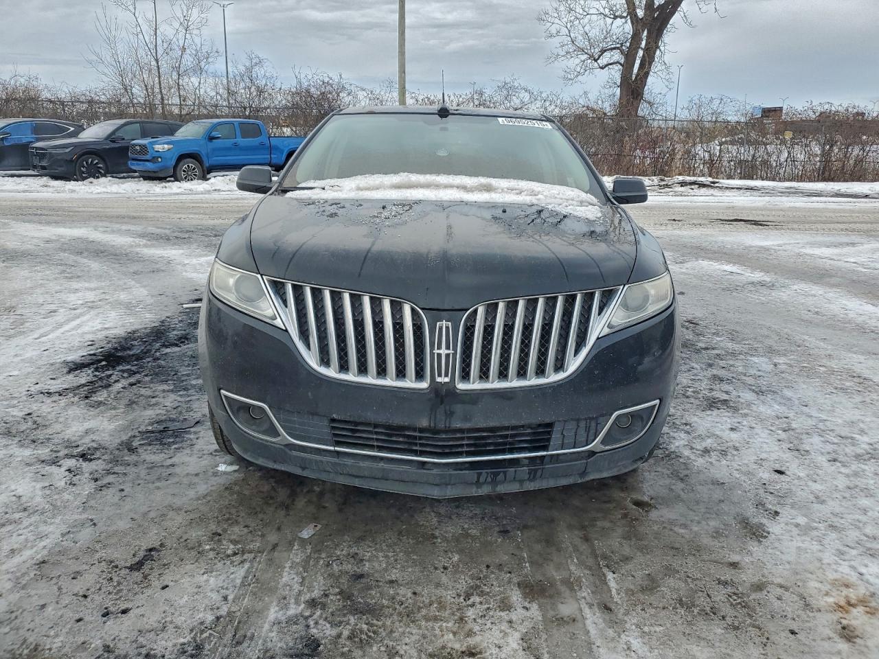 2011 LINCOLN MKX photo 5