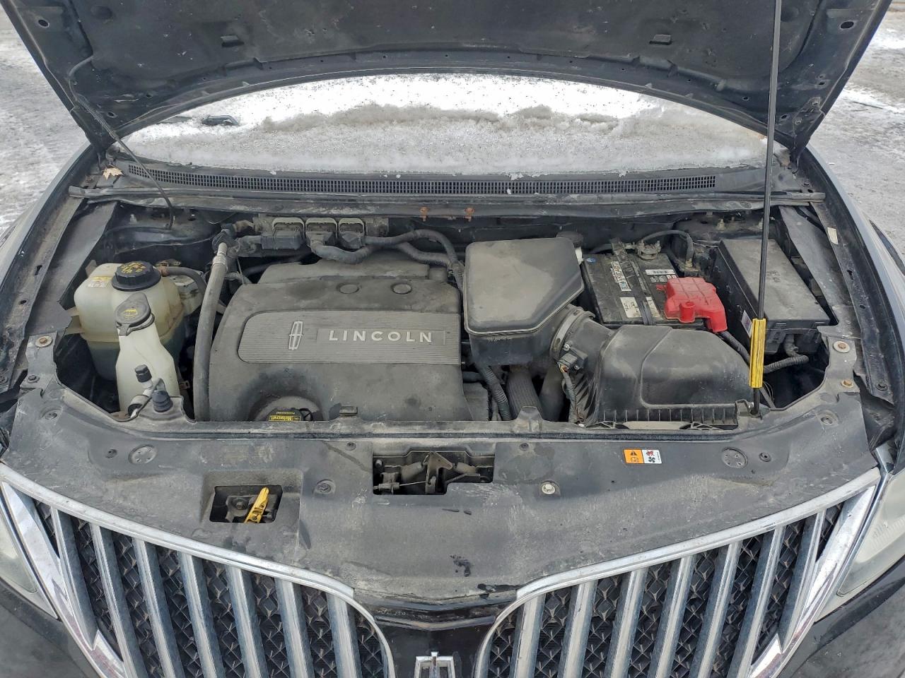 2011 LINCOLN MKX photo 11