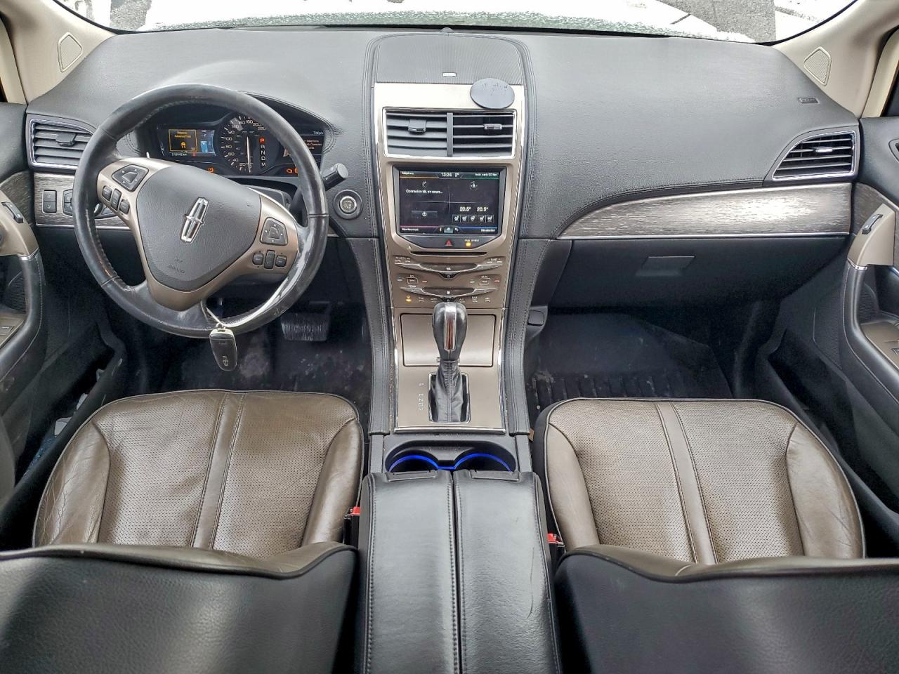 2011 LINCOLN MKX photo 8